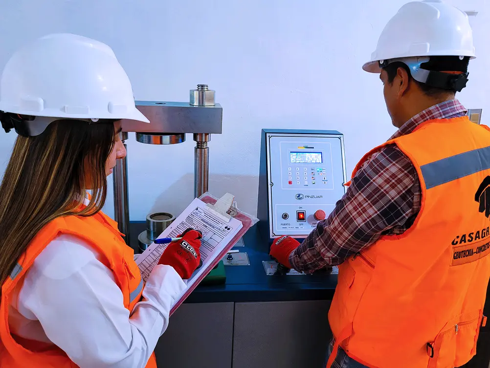 Estudios Geotécnicos